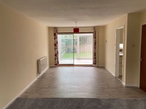 Dining Room- click for photo gallery